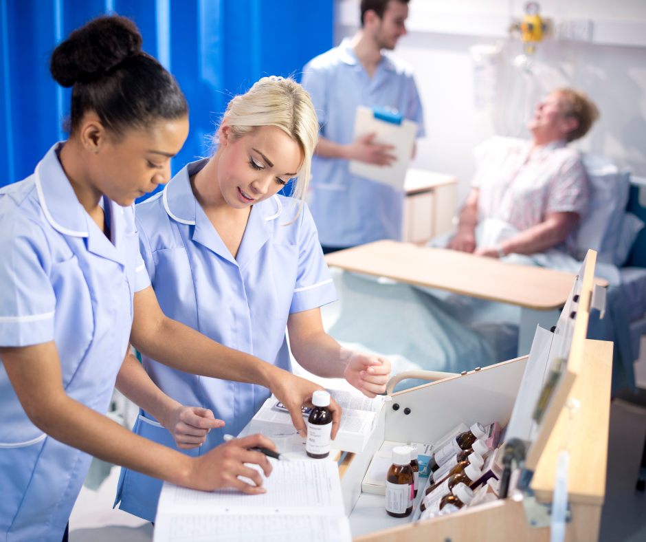 coronis health fqhc medical workers discussing chart